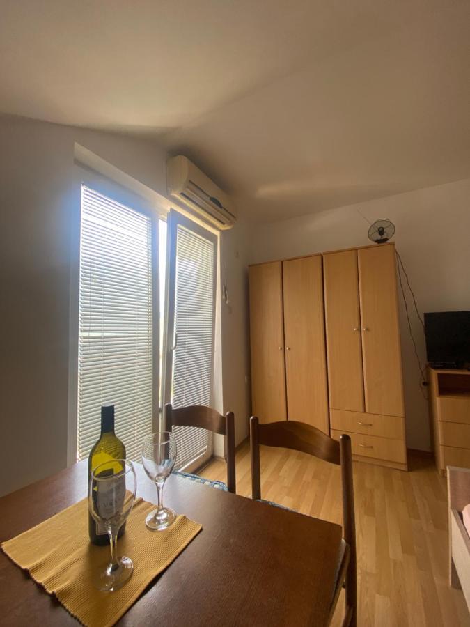 Apartments Djuricic Cattaro Esterno foto